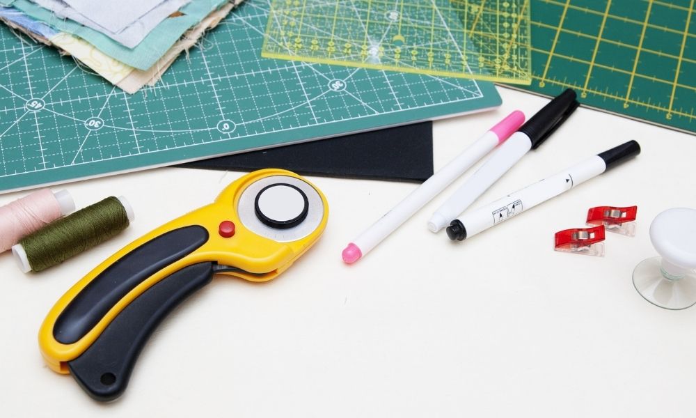 What Are the Top Tools You’ll Need To Make a Quilt? - Lindley General Store