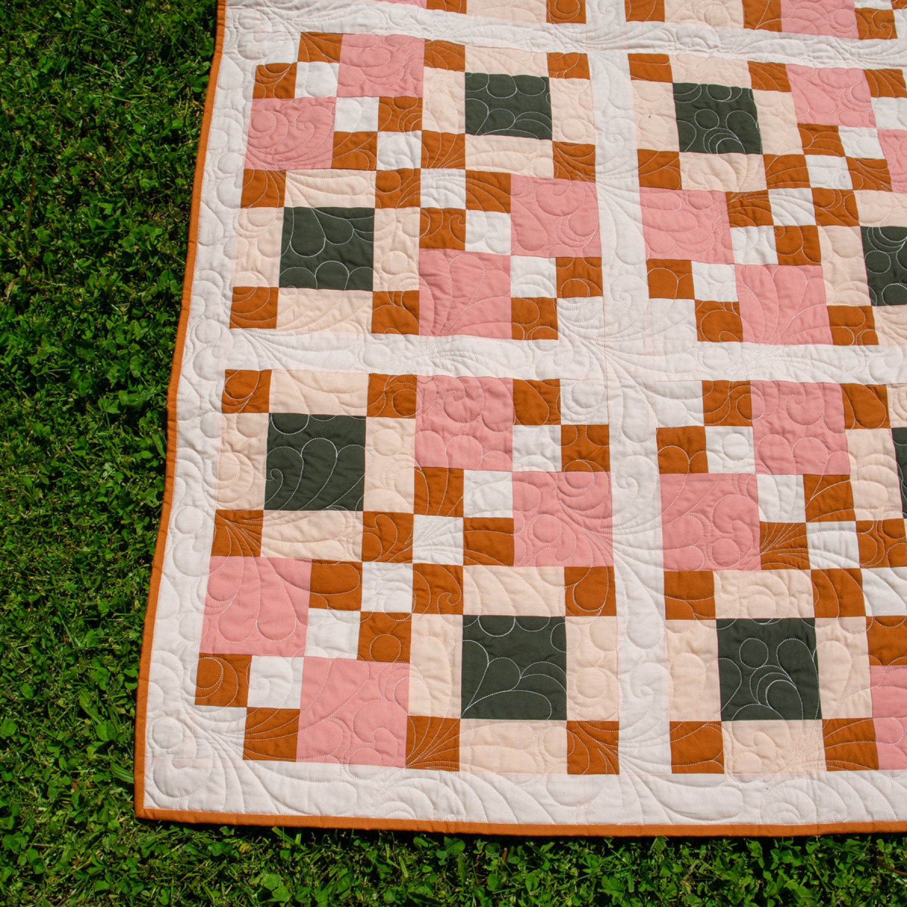 Art Deco Laura's 4-Patch Quilt Kit