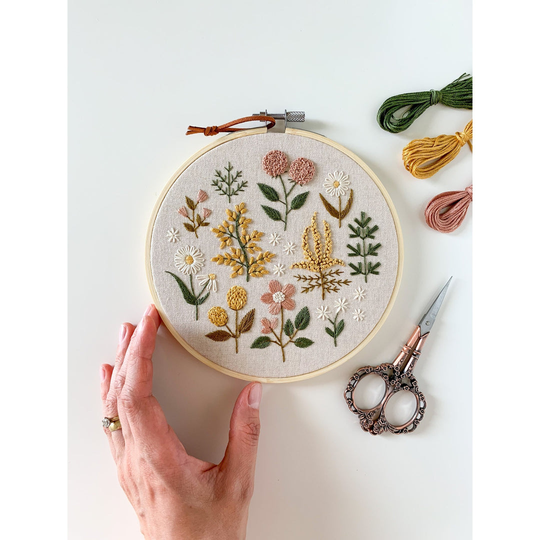 Vintage Floral Embroidery Kit